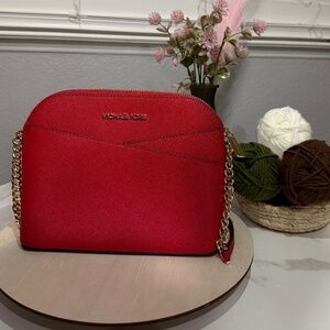 NWT Michael Kors Jet Set Travel Medium dome Crossbody Bright Red